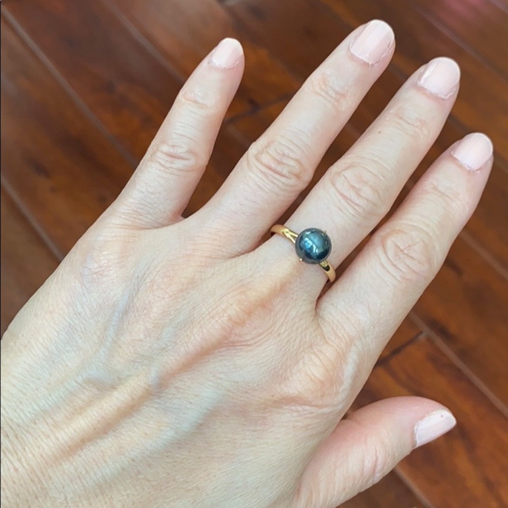 14k Solid Gold Black Pearl Ring - image 1